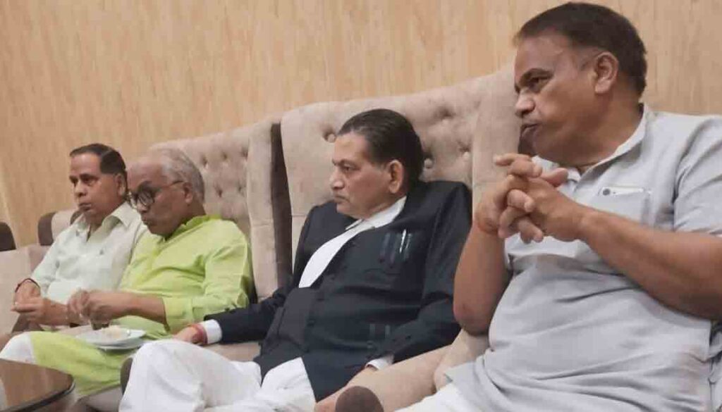 13 को आएगी सूची, आचार संहिता के उल्लंघन पर नहीं मिलेगा नामांकन पत्र