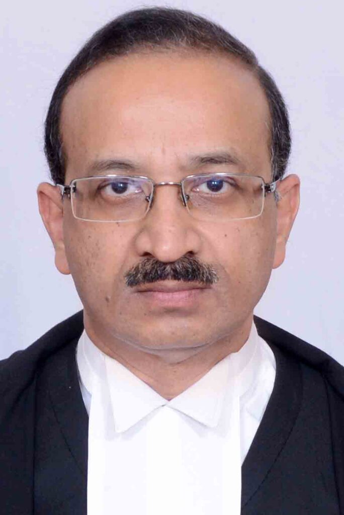 दिव्यांग का मकान demolition की डीएम जांच कर रिपोर्ट दें