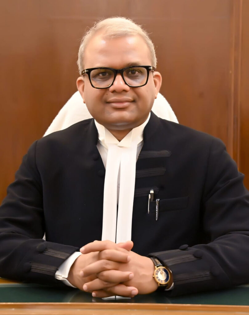 Administrative Machinery में सुपीरियर रिस्पॉन्सिबिलिटी का सिद्धांत प्रभावी रूप से लागू किया जाना चाहिए: इलाहाबाद हाई कोर्ट