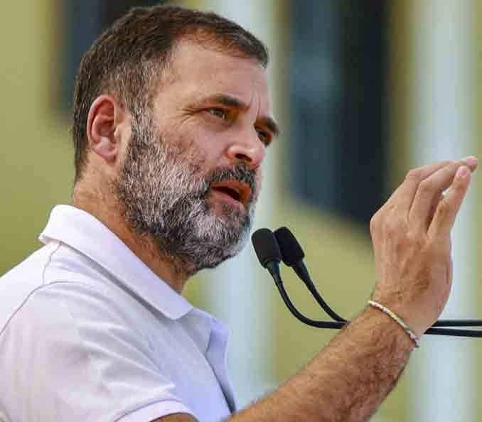 राहुल गांधी को ग्रेट ब्रिटेन का Citizen बताने वाली याचिका खारिज, दस्तावेजी सुबूत पेश नहीं कर पाया याचिकाकर्ता